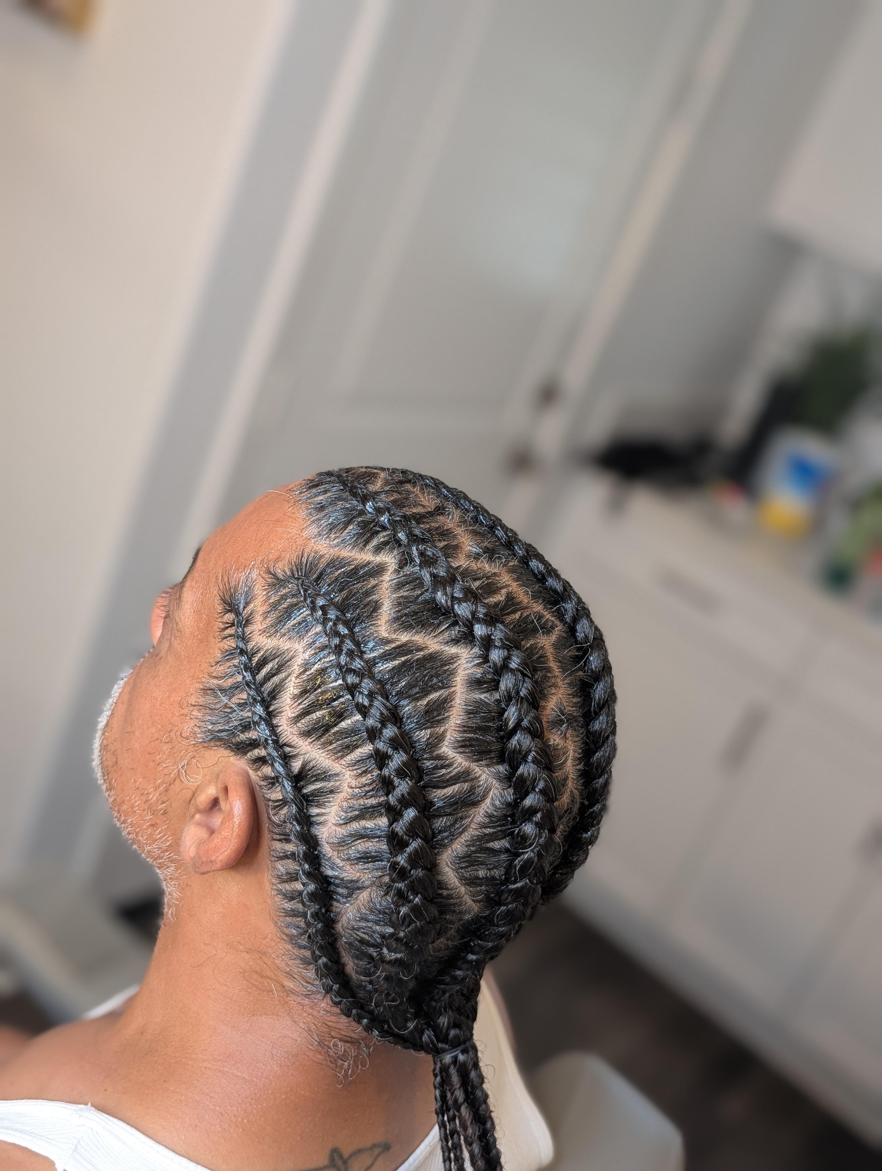 #18 - Men Zig-Zag Cornrows